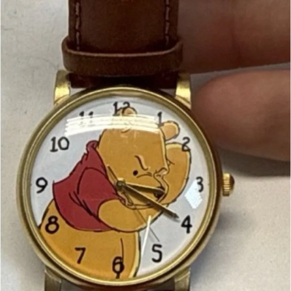 1990 Disney’s Winnie the Pooh Watch with Original Brown Leather Strap